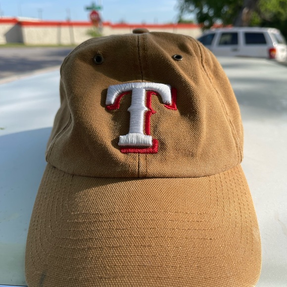 47 Texas Rangers Carhartt Clean Up 